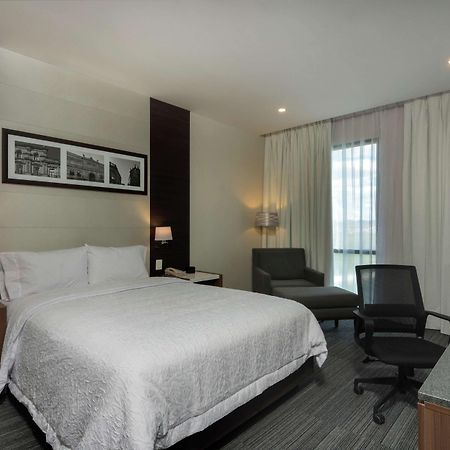 Hampton Inn And Suites San Luis Potosi Slp Buitenkant foto