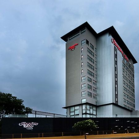 Hampton Inn And Suites San Luis Potosi Slp Buitenkant foto
