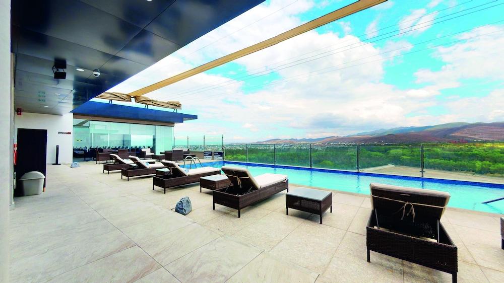 Hampton Inn And Suites San Luis Potosi Slp Buitenkant foto